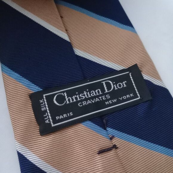 Christian Dior  Cravates Silk Tie Navy Geometric Paris/New York - Picture 4 of 4